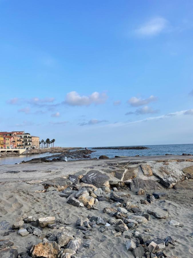 Casa del cardinale Santo Stefano al Mare Exterior foto